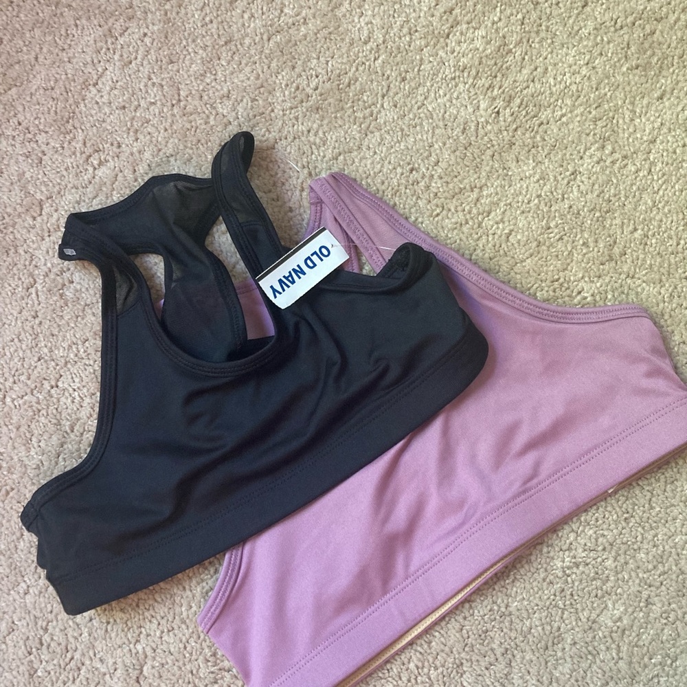 Sports top